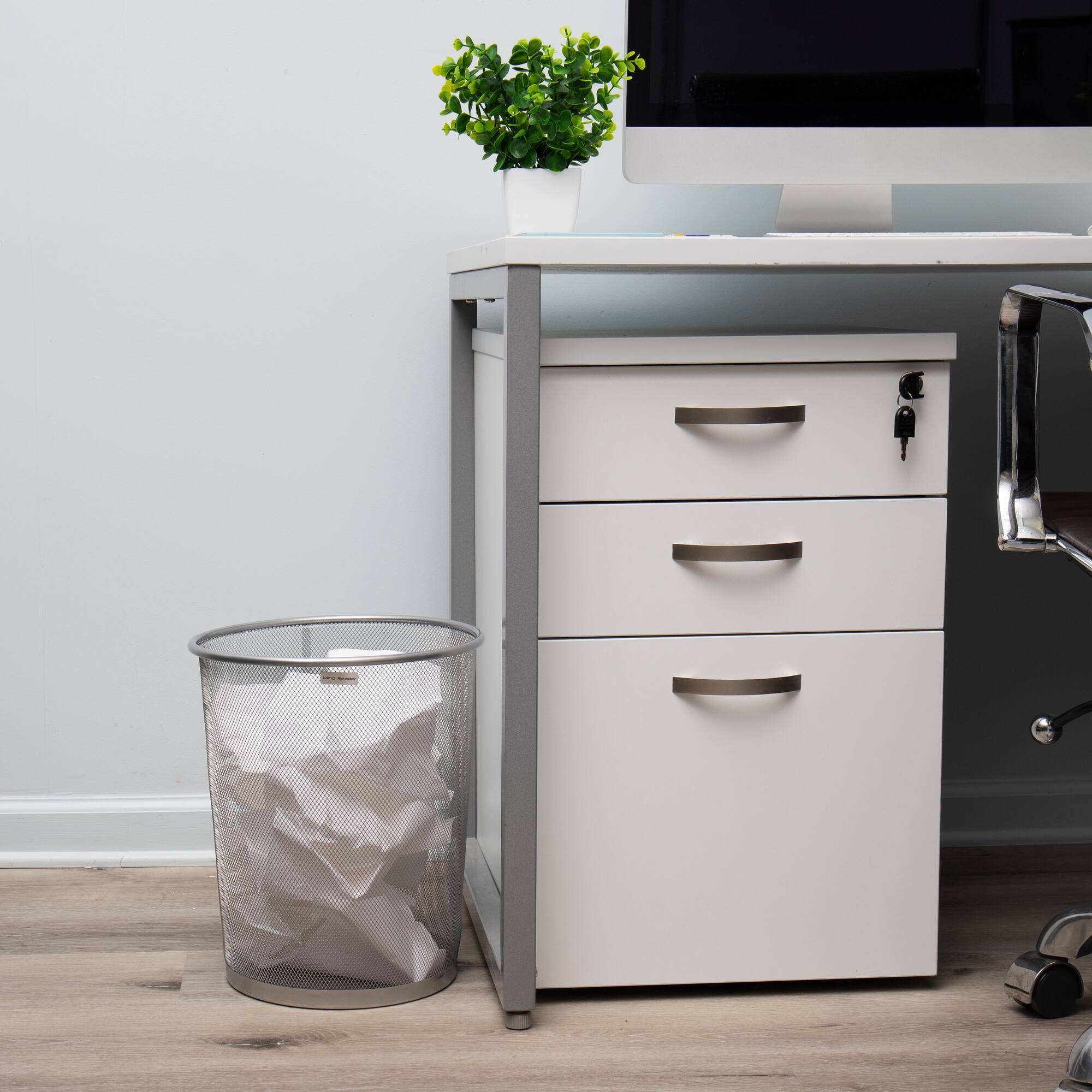 Mind Reader 2 Piece Garbage Round Metal Mesh Waste Basket Recycling Bin